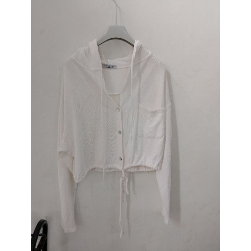 Cardigan crop putih