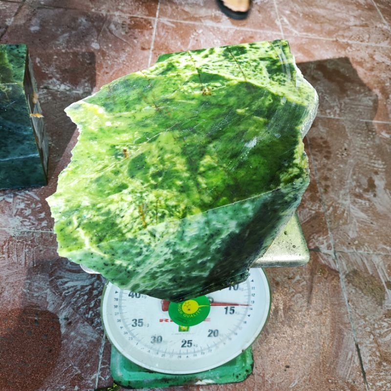 nephritejade - giok aceh 13kg