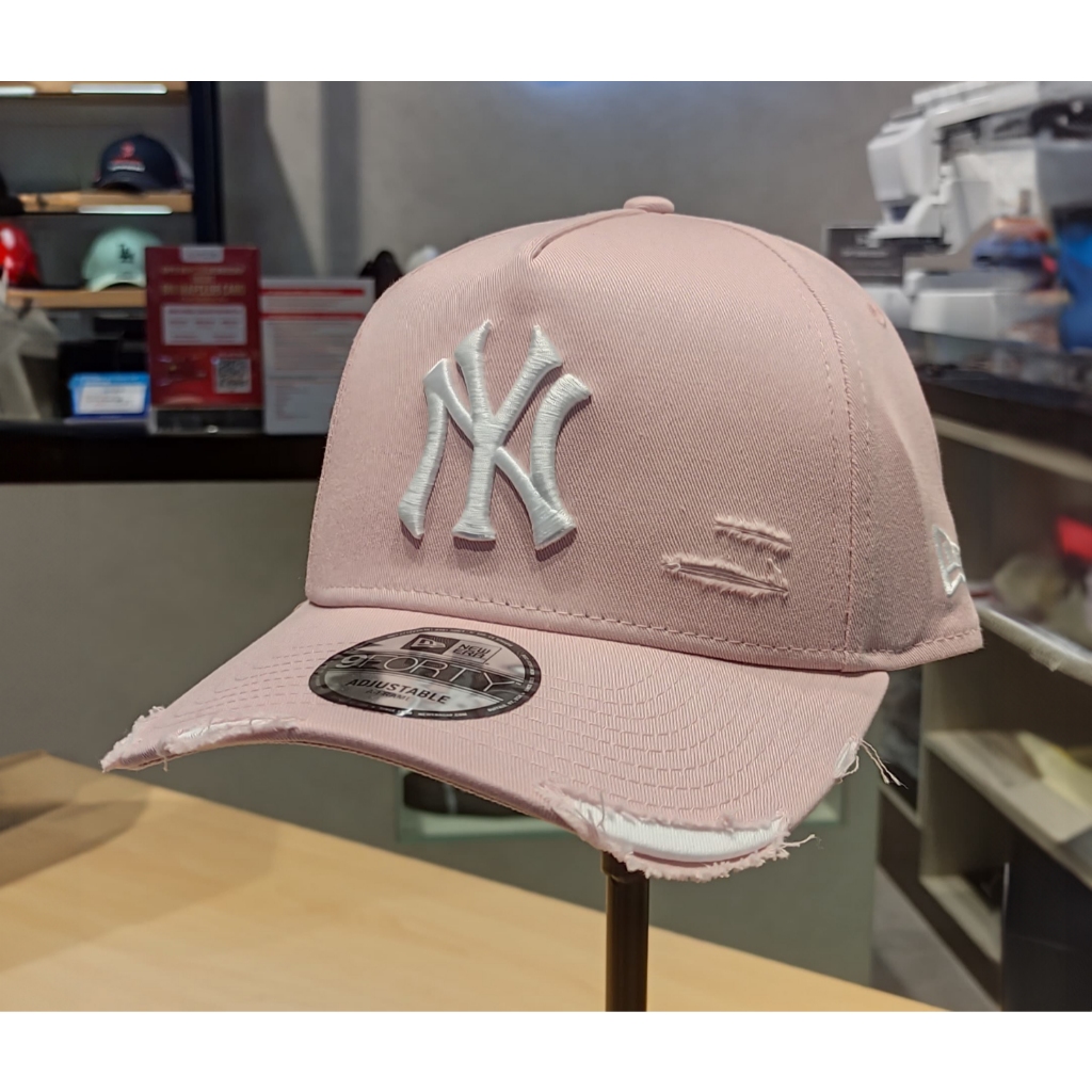 Topi New Era 9Forty A-Frame Frayed New York Yankees Pink Cap 100% Original Resmi