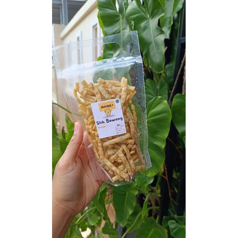 

Snackee! Stik Bawang original pouch kecil 100gr