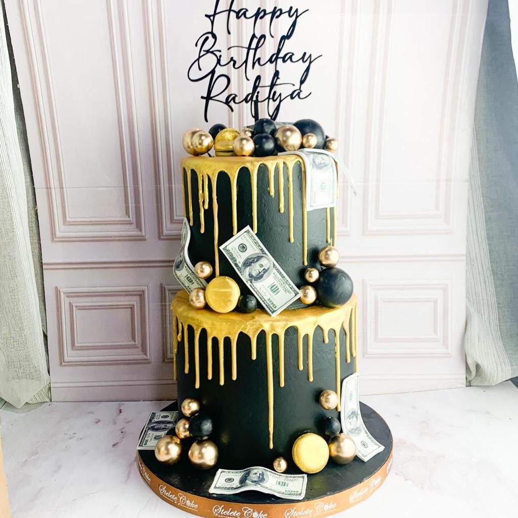 

Kue Ulang Tahun/Birthday Cake/Kue Ultah tema Dollar/Kue Dollar/Kue Birthday jakarta/Money Cake