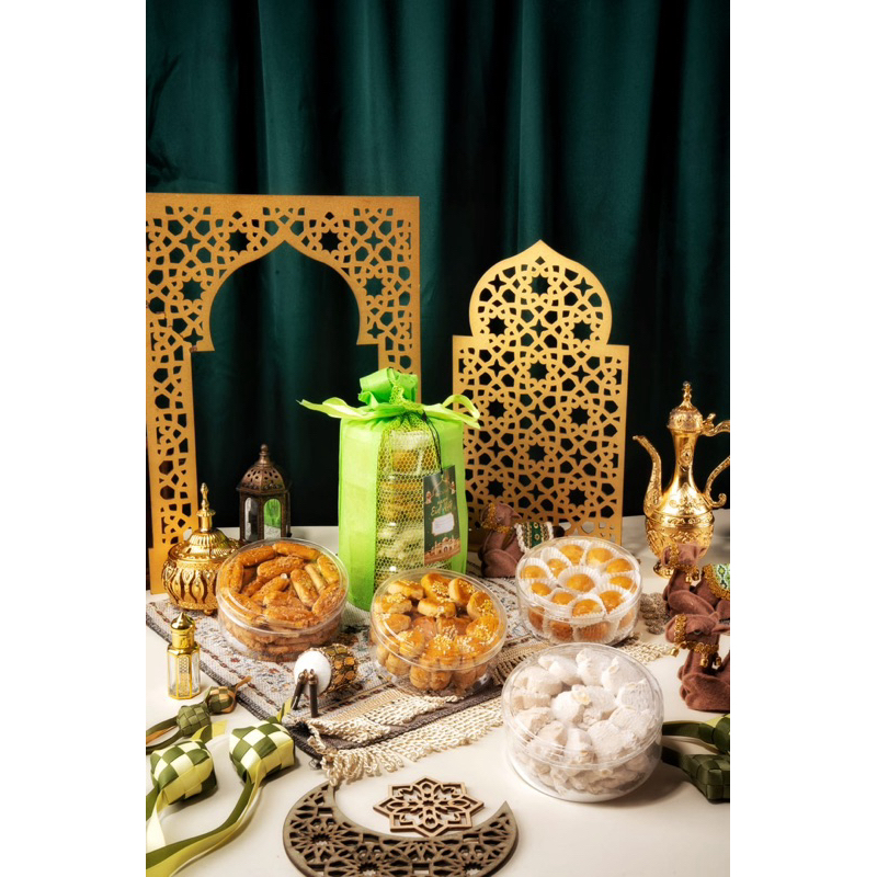 

Ovina Alona - Kue kering premium - kue kastangel keju - kue putri salju - kue nastar - kue kacang