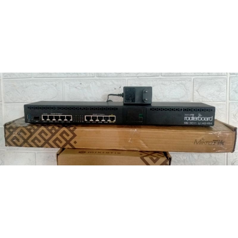 Mikrotik RB3011uias-rm