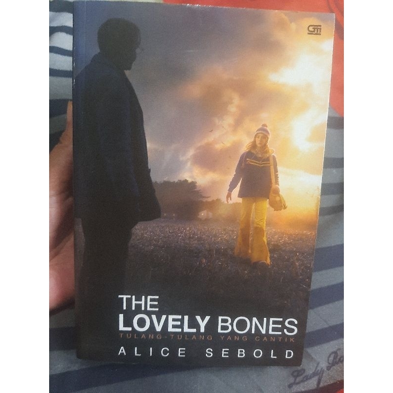 Novel The Lovely Bones Alice Sebold