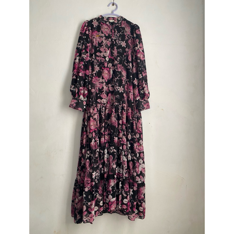 NEW DRESS BY THE VIOLETAS ORIGINAL