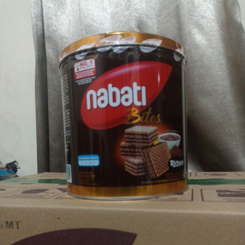 

Nabati Wafer kaleng kemasan 287gr