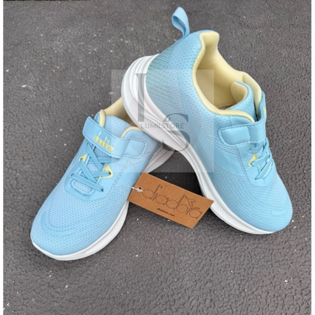 SALE DIADORA SEPATU ANAK/KIDS original SPORT STATION