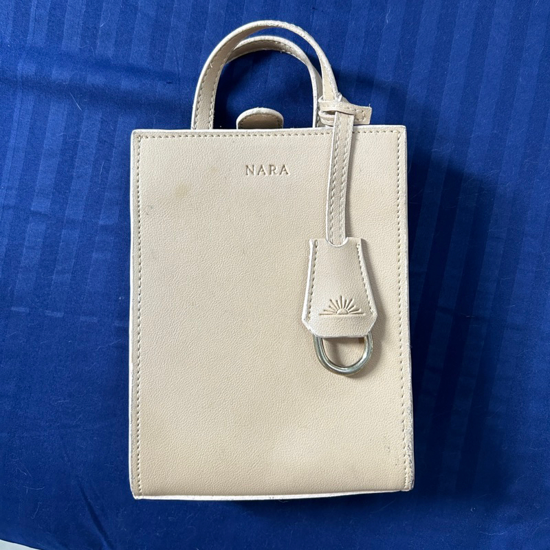 NARA The Brand Preloved Luna Bag in Latte