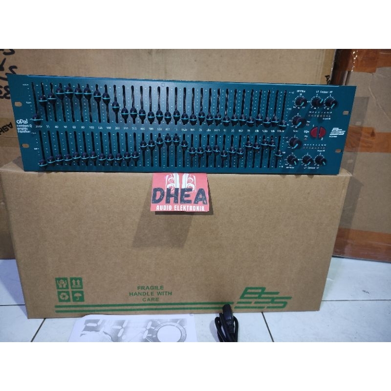 Equalizer BSS Opal FCS966 BSS FCS 966 2 x 31 Channel Dual Channel Equalizer BSS Graphic 3U Grade A