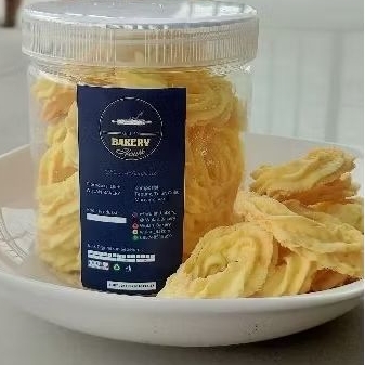 

kue kering semprit keju