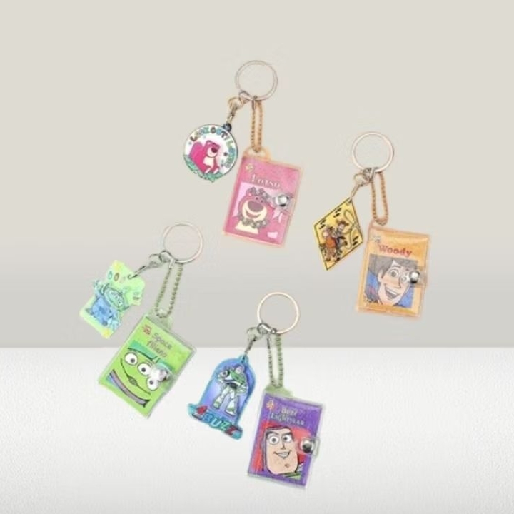 MINISO TOY STORY KEYCHAIN CLIP MINI NOTEBOOK ALIEN WOODY LOTSO BUZZ GANTUNGAN KUNCI