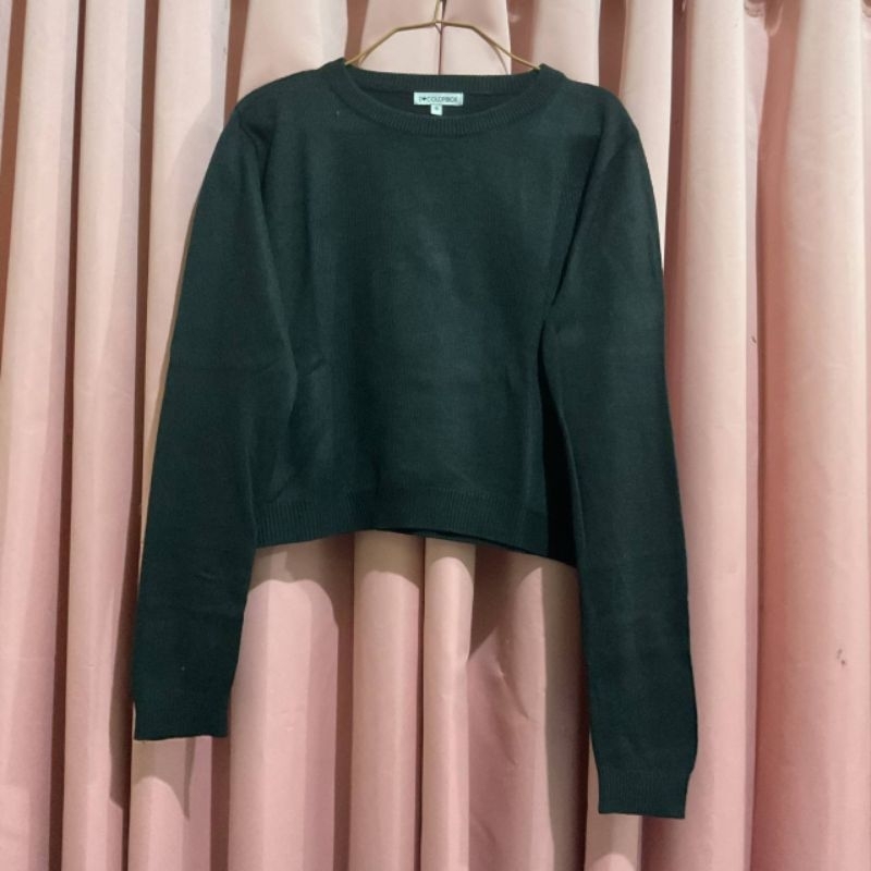 Preloved | Sweater Rajut Crop Top Hitam Lengan Panjang