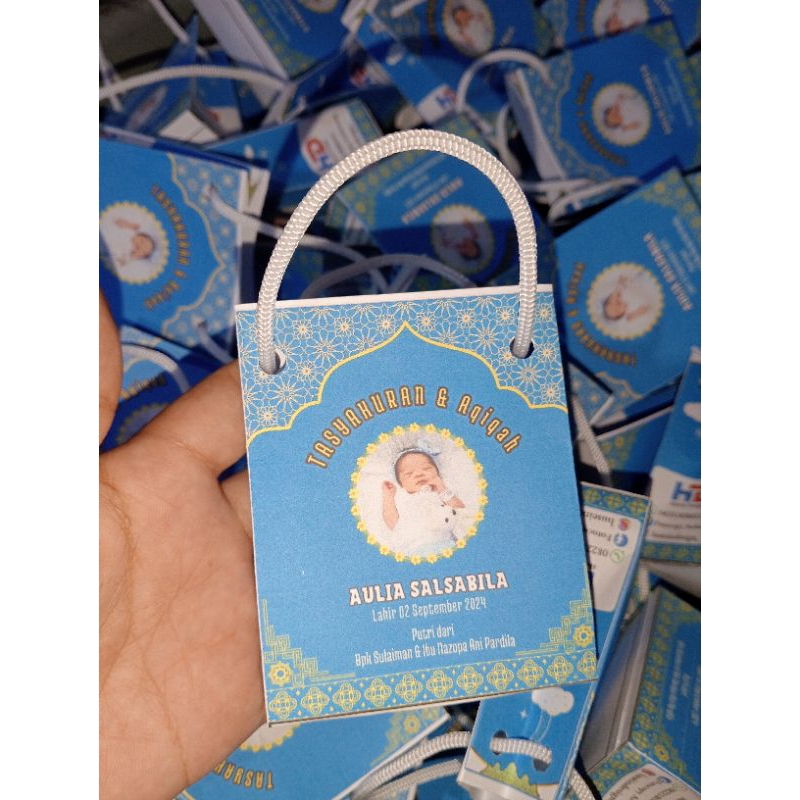 

Paper Bag Telur Tasyakuran Aqiqah Biru
