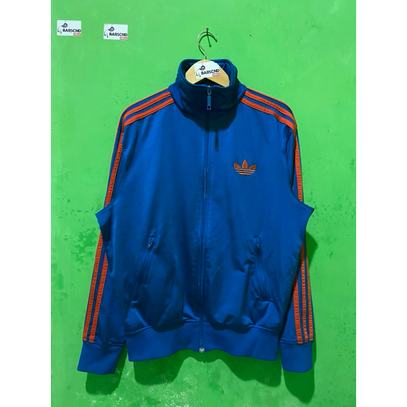 Tracktop adidas firebird cw dublin