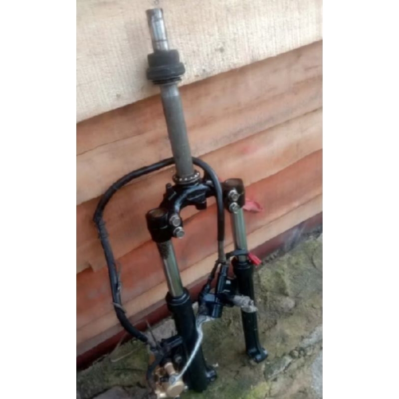 kaliper set atas bawah plus shock fullset Yamaha Jupiter Z1 injeksi seken original cabutan kode 1DY 