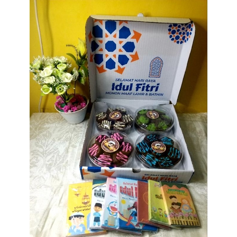 

PARCEL kue lebaran SENI COKLAT murah . Bonus AMPLOP ANGPOU LEBARAN