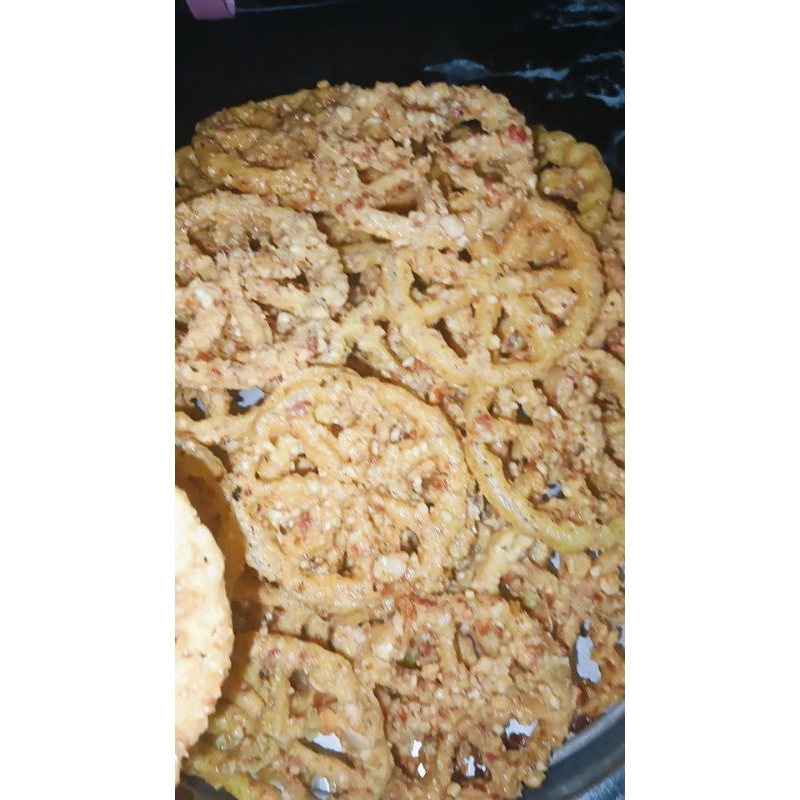 

RempeyekKacangDaunjeruk