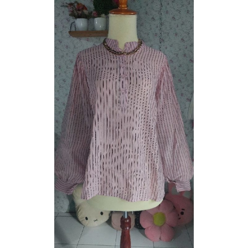 Blouse kemeja salur pink lengan balon