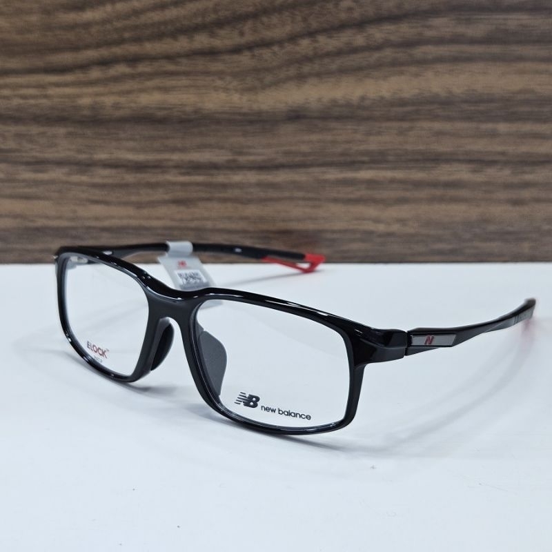frame kacamata pria wanita sporty new balance NB09365 C01 55 ELOCK hitam glossy merah original