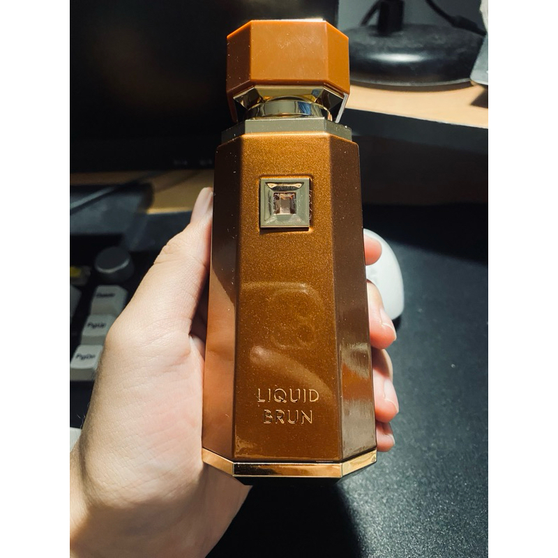 French Avenue Liquid Brun decant