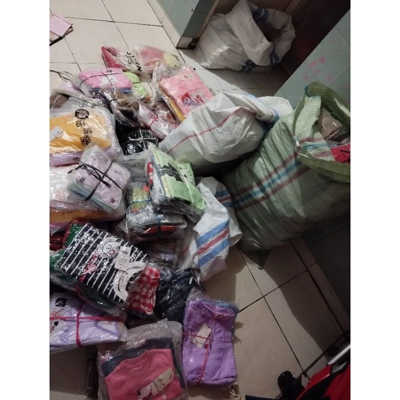 Paket Usaha Baju New/ Baru Ada tag Anak perempuan & laki-laki