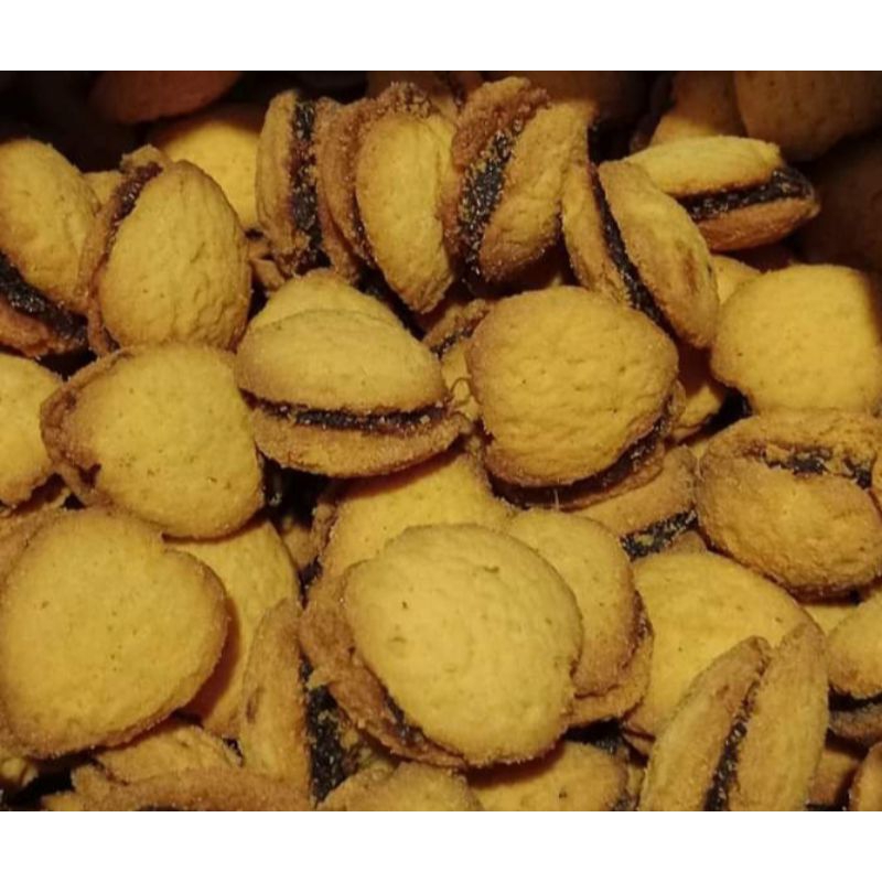 

COOKIES LOVE SELAI NANAS 500 GRAM