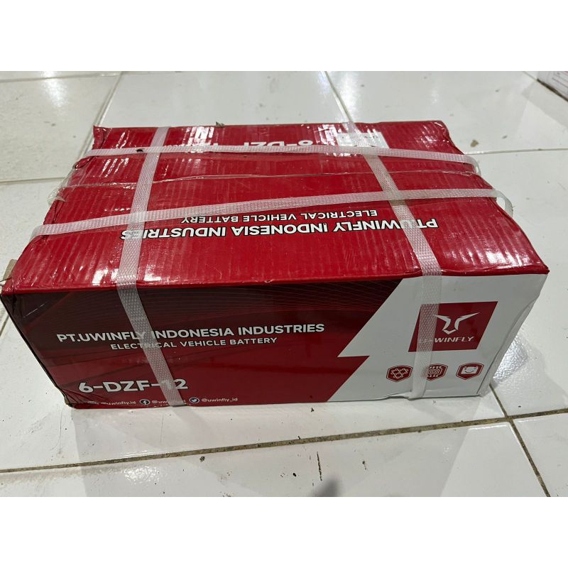 aki sepeda listrik uwinfly 12V 12AH 1 Kardus isi 4 pcs