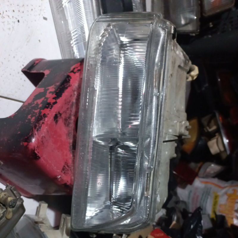 Lampu depan Headlamp kananHonda Accord prestige  86 sd 89TYC