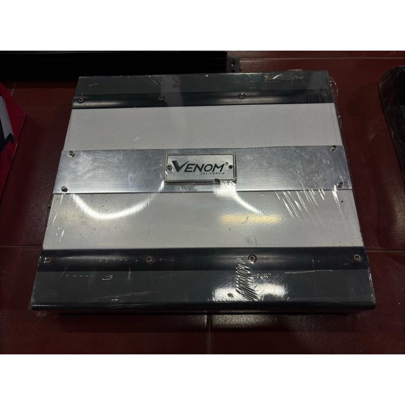 power amplifire mobil 4 channel venom california