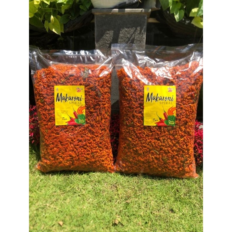 

PROMO SNACK MAKARONI SPIRAL PEDAS DAUN JERUT PURUT BEST SELLER