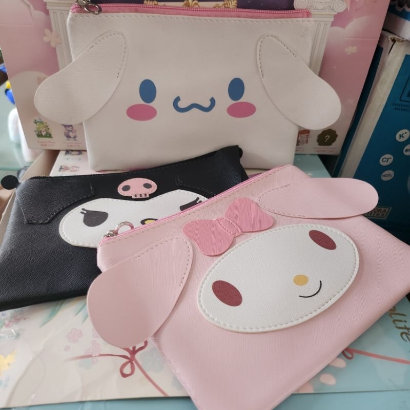 

Pouch Sanrio Melody Kuromi