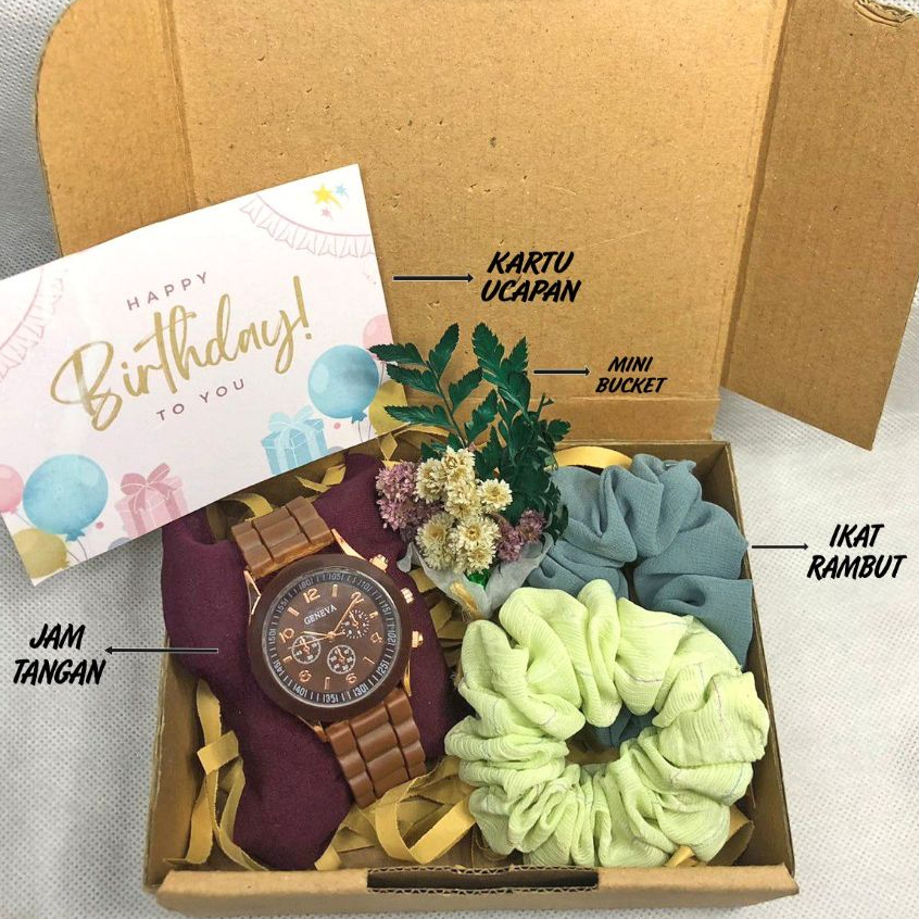 

Hampers kado Gift dompet Hadiah Ulang Tahun Birthday Wisuda Graduation