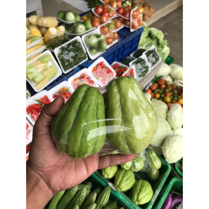 

Labu Siam 200 - 350 gram / biji