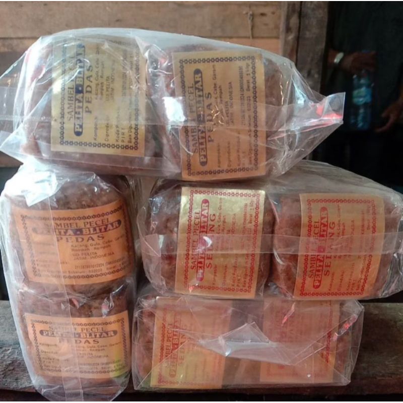 

sambal pecel sedang dan pedas pelita blitar