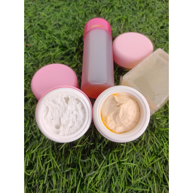 crem racikan pemutih wajah menghilangkan plek hitam yang membandel