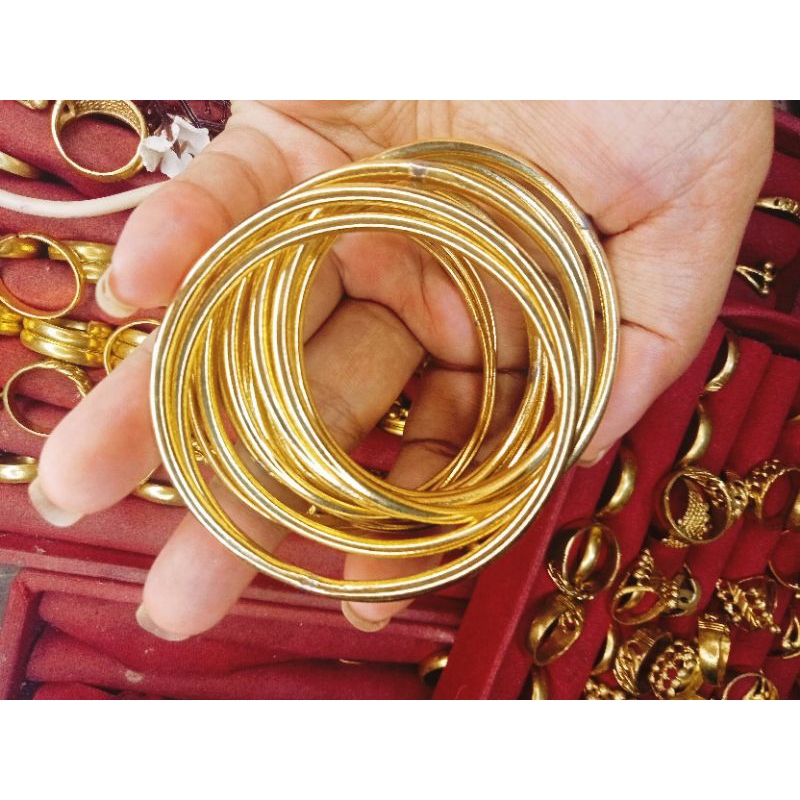 Gelang Emas Keroncong