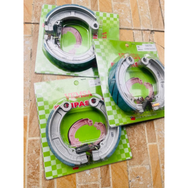 kampas rem belakang ring 8 kampas rem vemsa racing r 8 vespa super ps strada