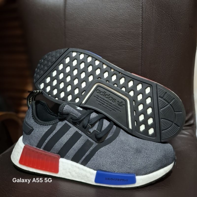 ADID*S NMD R1 ORIGINAL RESMI STORE BNIB HQ4452