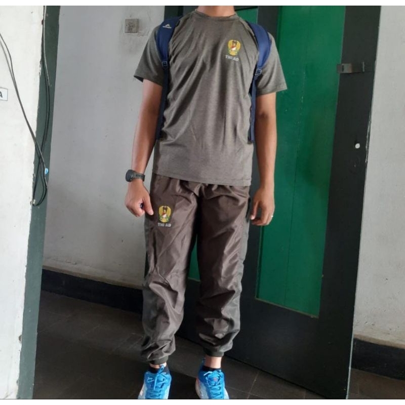 BAJU  OLAHRAGA TNI AD