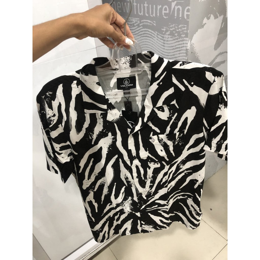 Kemeja pria volcom original party animal black