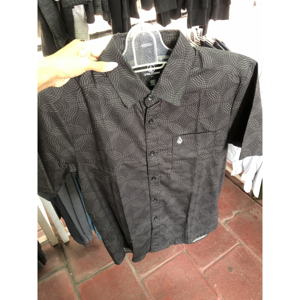 Kemeja pria volcom original black