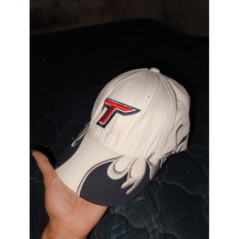 topi flame