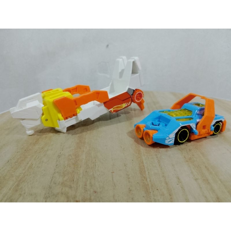 Hotwheels Haul Teration Truck and Trailer Robot
