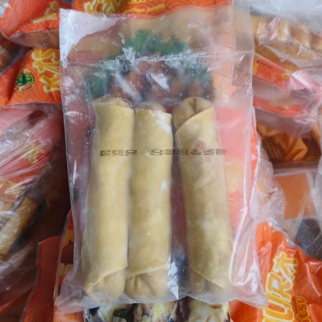 

eggroll chiken isi 3 bento