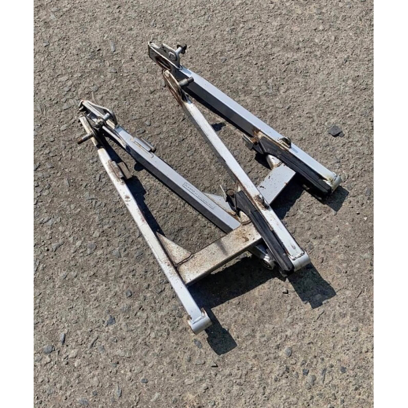 swing arm atau capit udang sasis karisma bekas original copotan