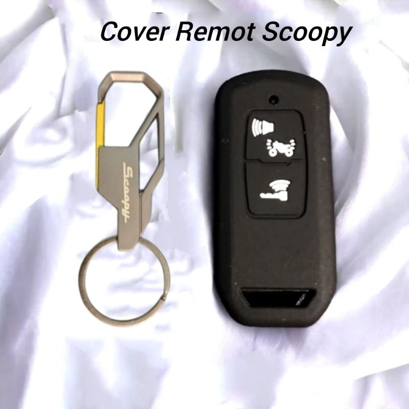 Paket gantungan kunci Logo scoopy Dan Cover Remot Scoopy 2023 - 2024