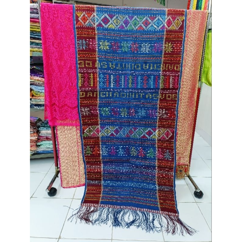 ULOS SADUM TENUN TANGAN TARUTUNG+Sadum Motif Ragihotang