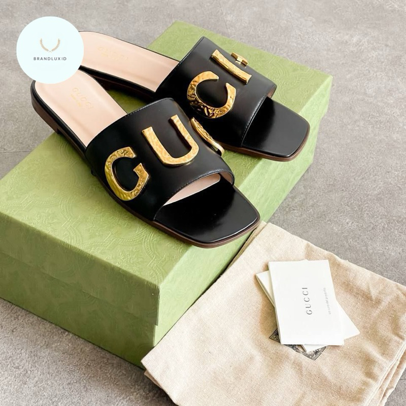 Gucci Women ‘Gucci’ Slide Sandal