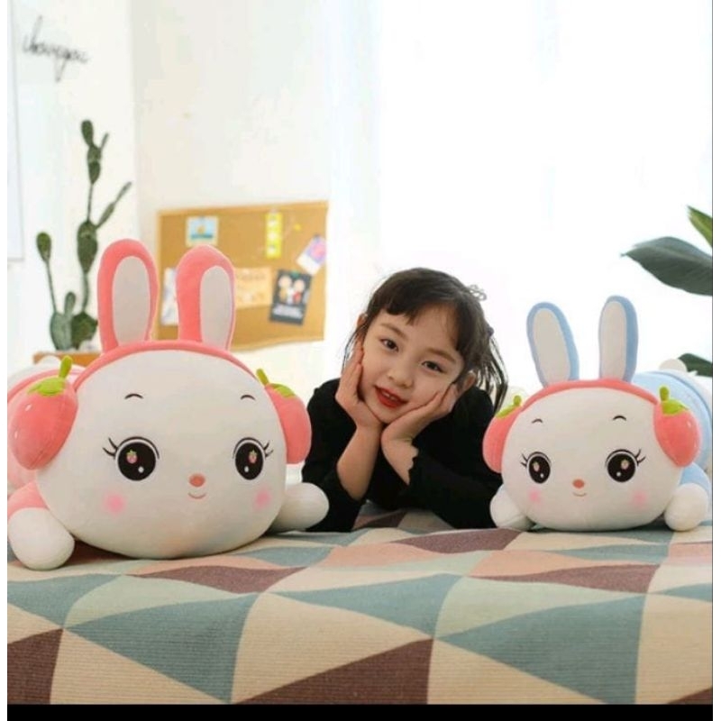 50cm Boneka guling rabbit bunny pakai wokmen strawberry bahan yelvo plush doll toys