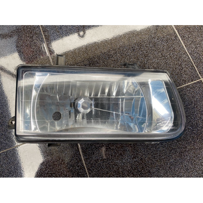 Headlamp Lampu Depan Isuzu Panther Touring tahun 2000-2002 Sebelah Kanan Original Copotan